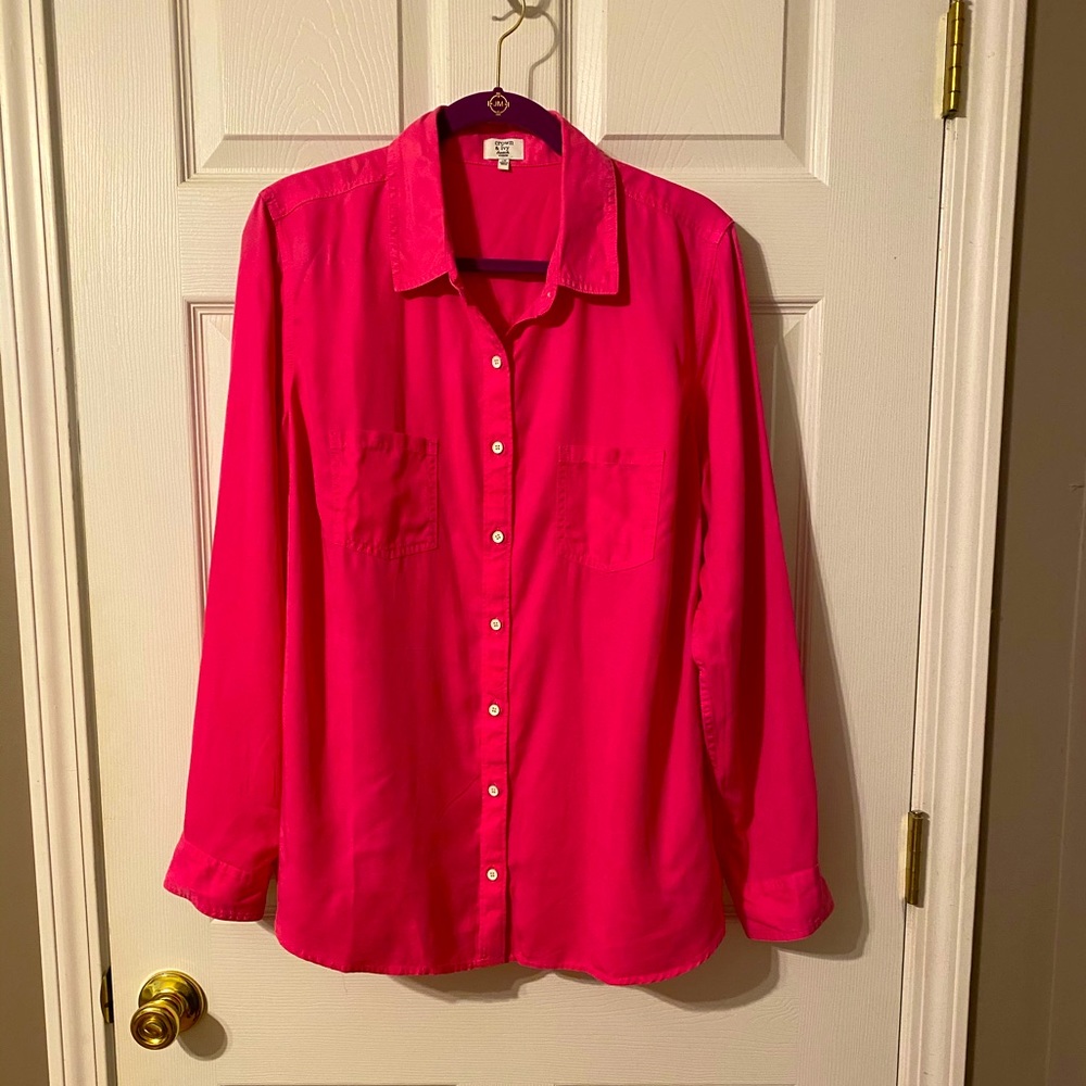 NWT Women’s Crown & Ivy Pink Button Down Top - 1X